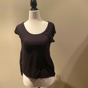 black flowy t-shirt